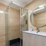 Ocean View 2 Bdr Flat With Balcony By Lovelystay شقة *