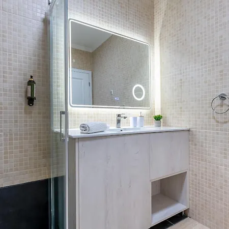 Ocean View 2 Bdr Flat With Balcony By Lovelystay Апартаменты Армасан-де-Пера