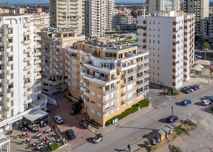 Ocean View 2 Bdr Flat With Balcony By Lovelystay Apartament